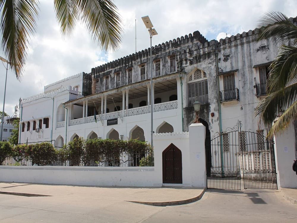 Mtoni Palace