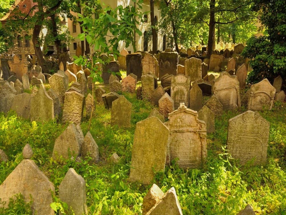 Old Jewish Cemetery