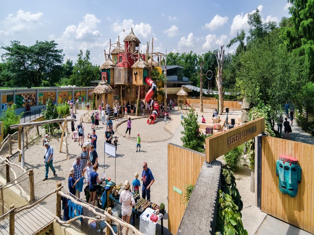 Prague : Prague Zoo | ®ExcursionMania