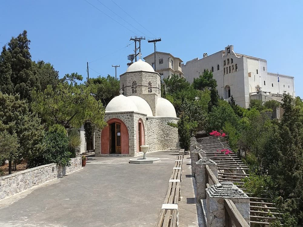 Santorini: Monastery of Profitis Ilias | ®ExcursionMania