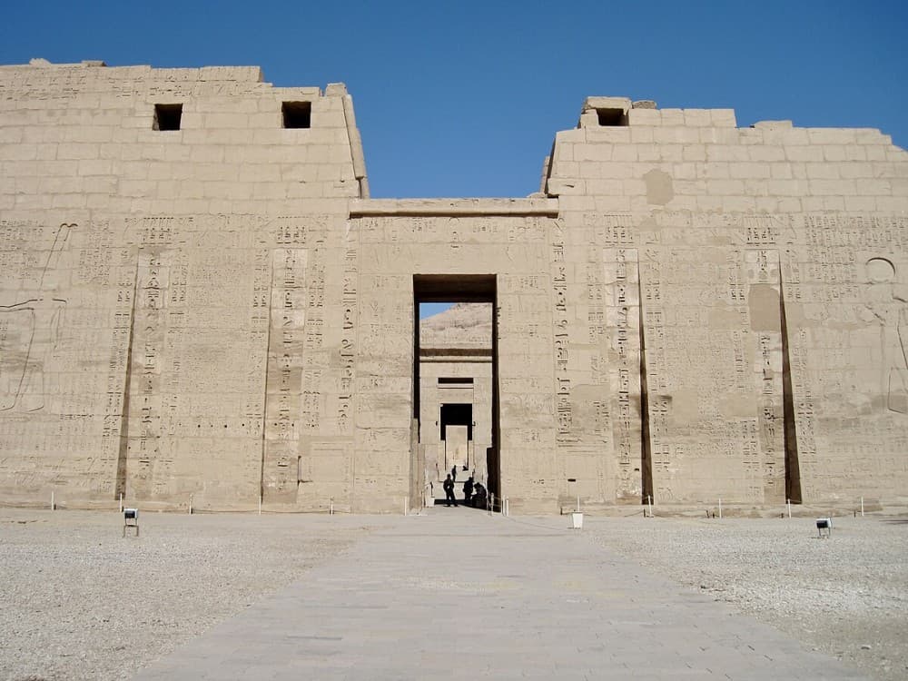 Medinet Habu (Temple of Ramses III)