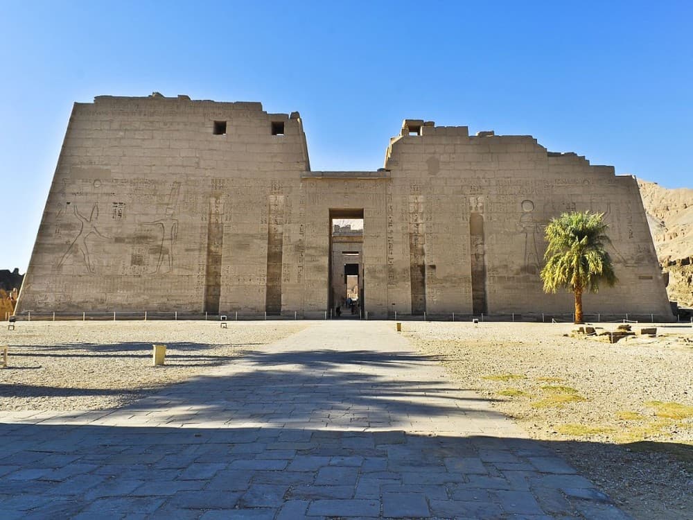 Medinet Habu (Temple of Ramses III)