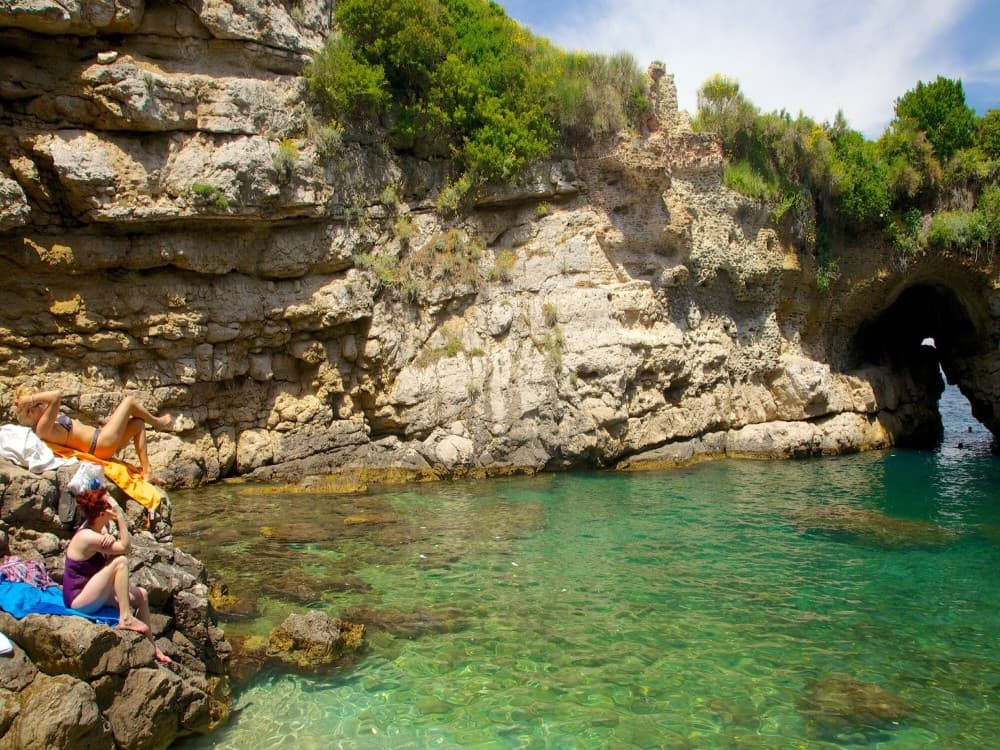 Baths of Queen Giovanna