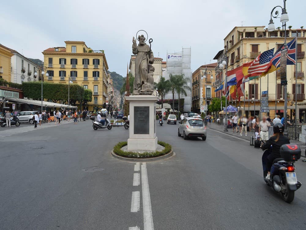 Sorrento: Piazza Tasso | ®ExcursionMania