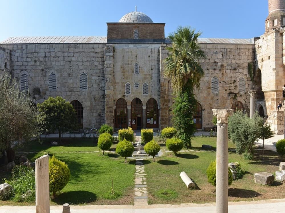 Izmir: Isa Bey Mosque | ®ExcursionMania