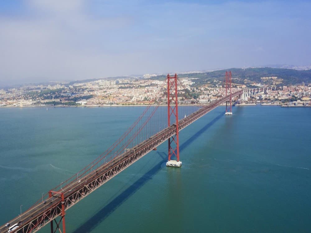 25th of April Bridge