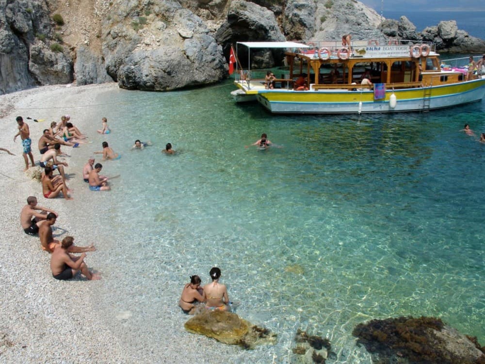 Can you wear bikinis in Turkey?