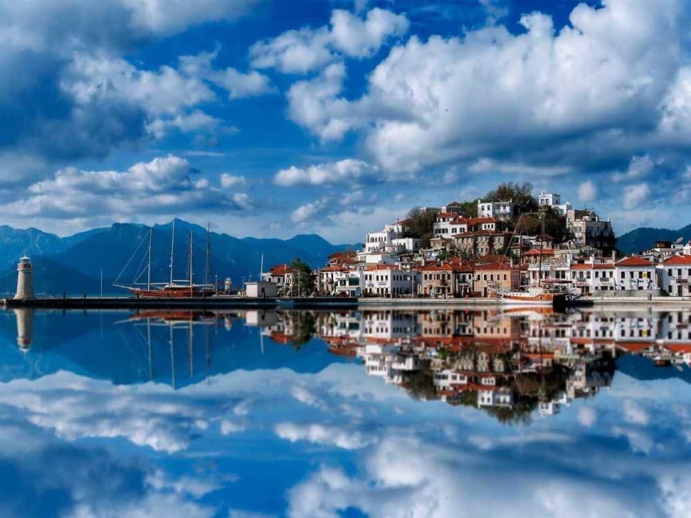 Is Marmaris hot in September?