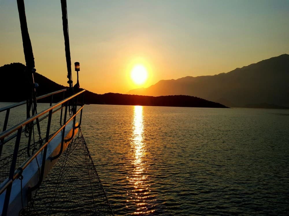 Is Marmaris hot in September?