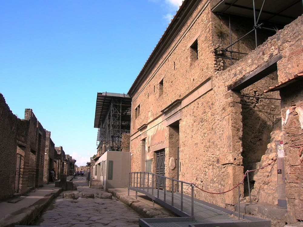 Via dell’Abbondanza