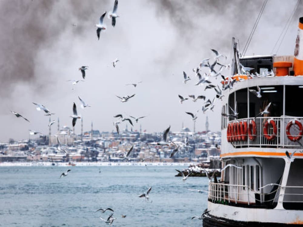 Istanbul: Eminonu Pier | ®ExcursionMania