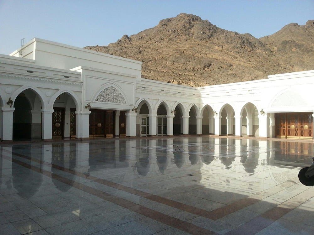 Medine: The Seven Mosques | ®ExcursionMania