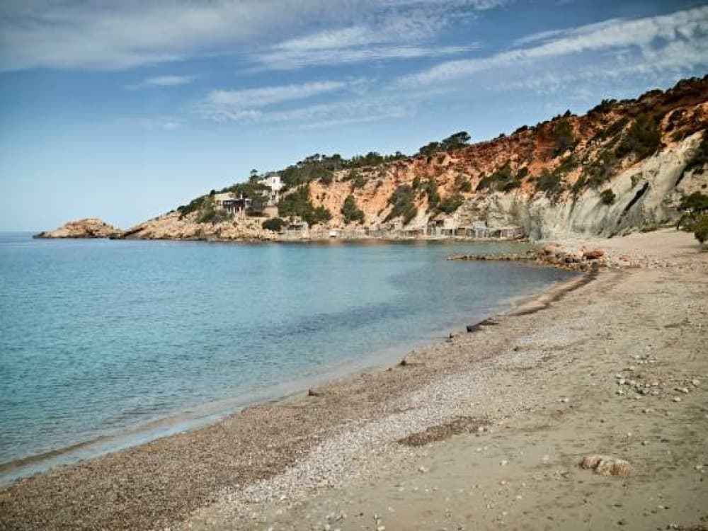 Es Vedranell and Western Inlets