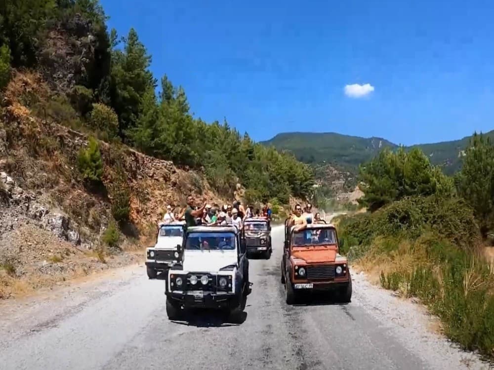 Alanya: Alanya Jeep Safari | ®ExcursionMania