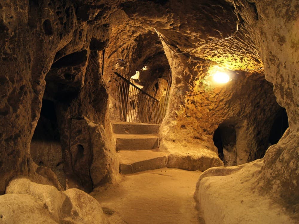 Derinkuyu (Underground City)