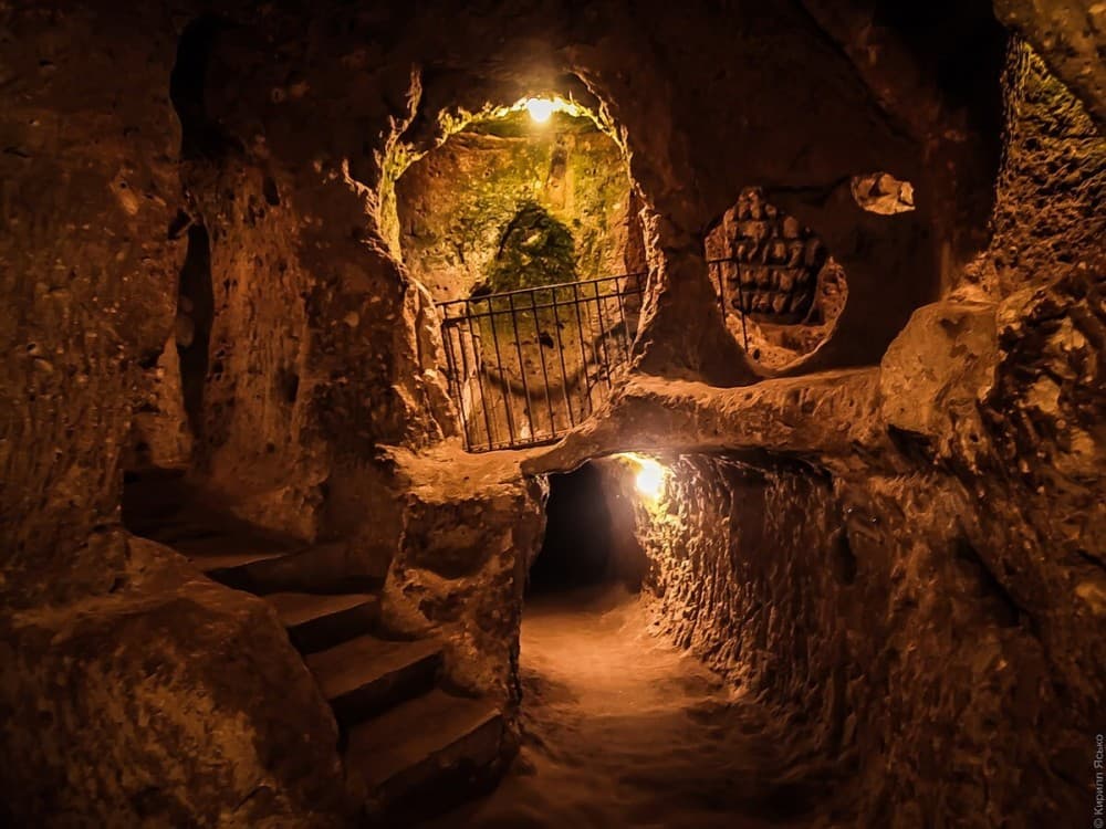 Derinkuyu (Underground City)