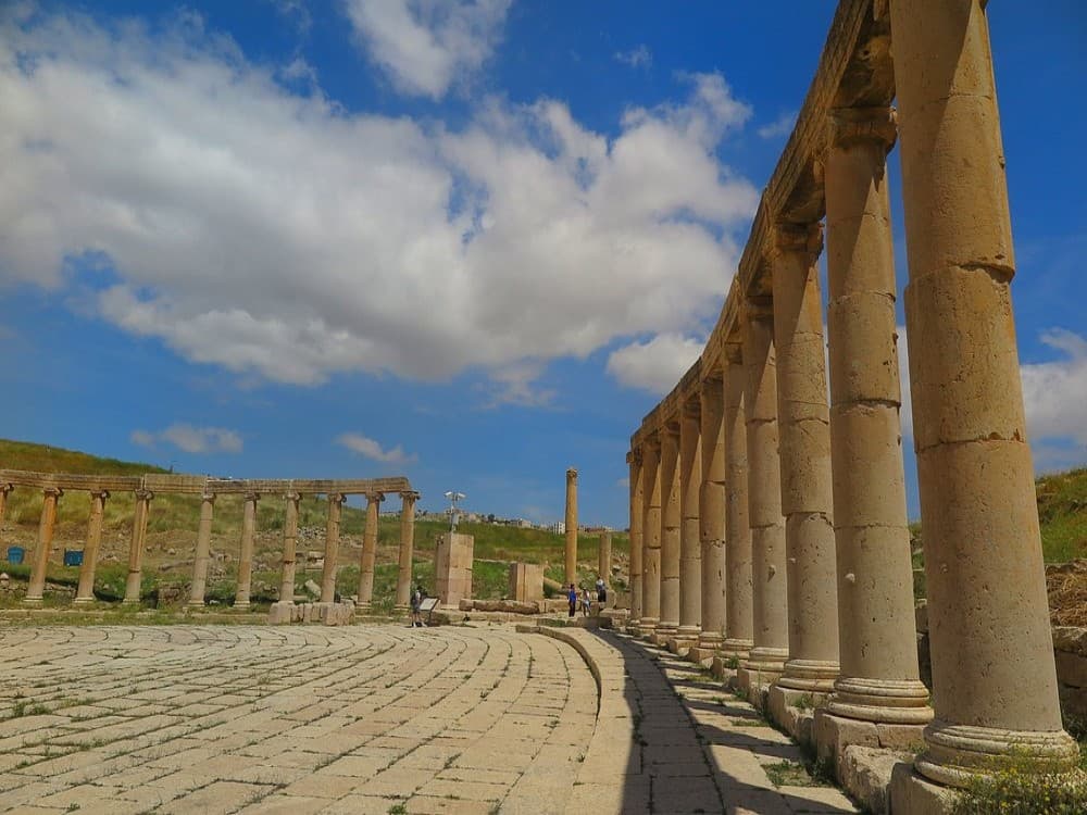 Colonnaded Street