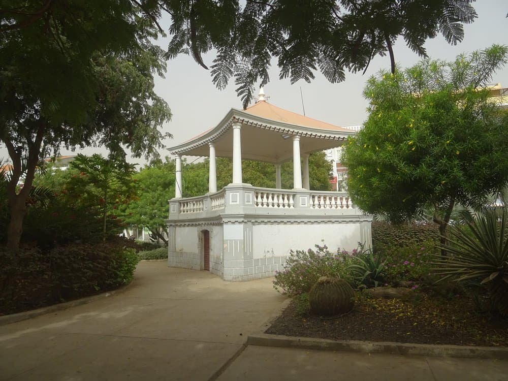 Praca Alexandre Albuquerque