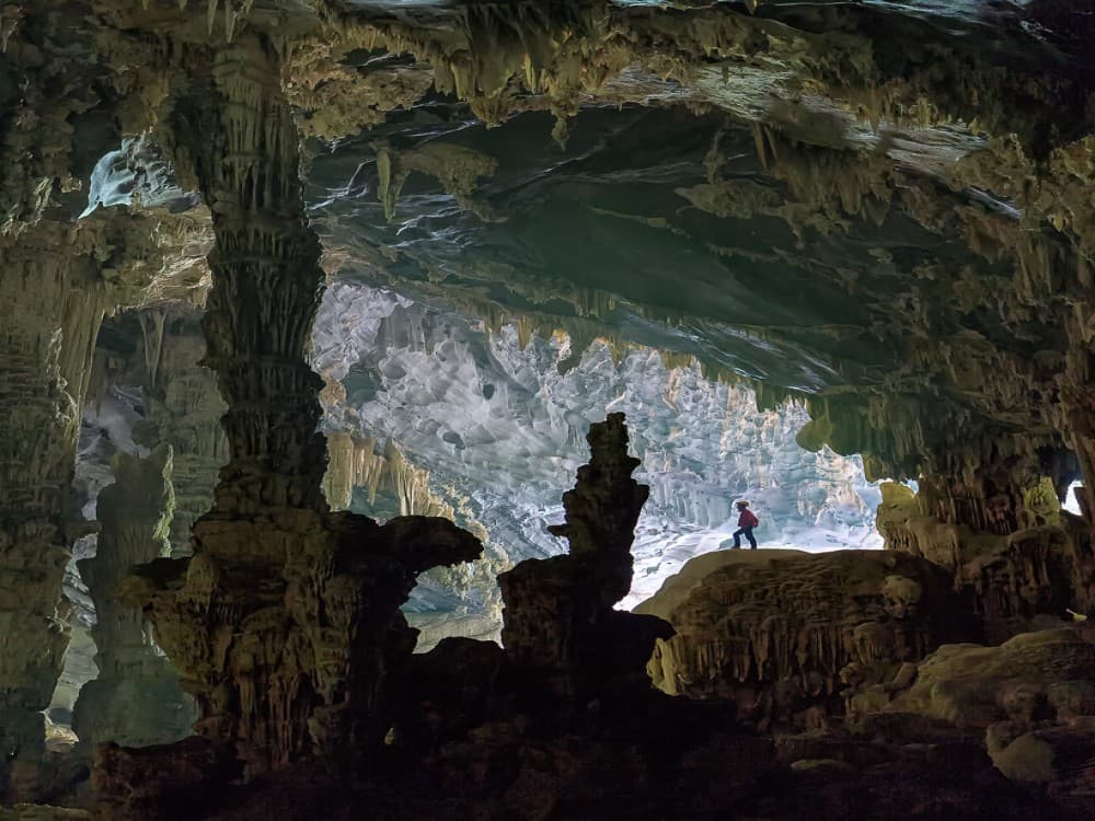 Tu Lan Caving Center