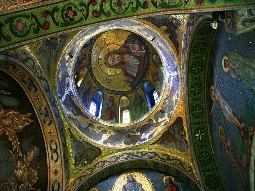 Saint Petka's Chapel