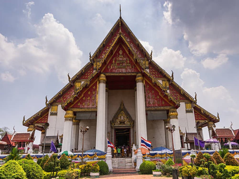 Wihan Phra Mongkhon Bophit