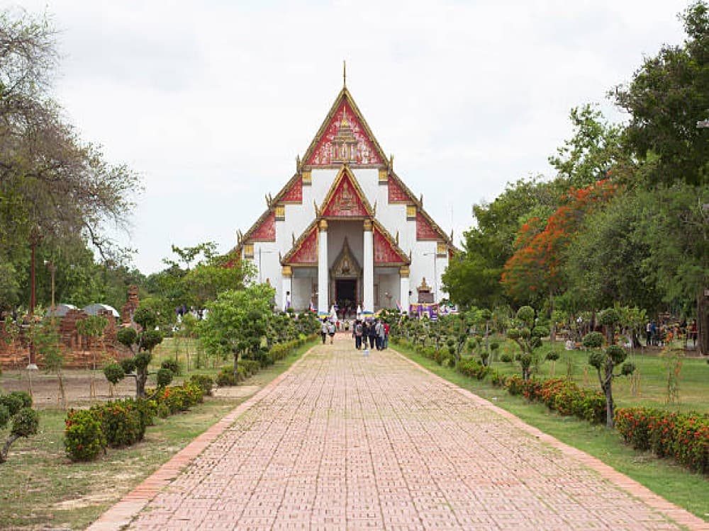 Wihan Phra Mongkhon Bophit