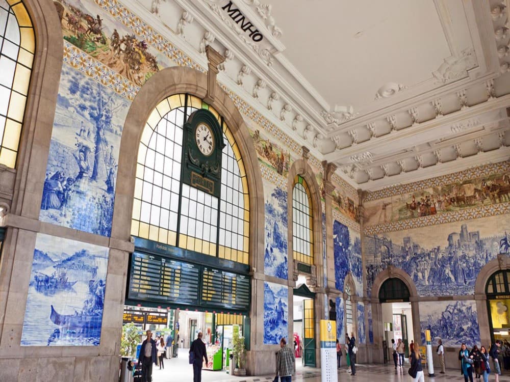 Sao Bento Railway Station