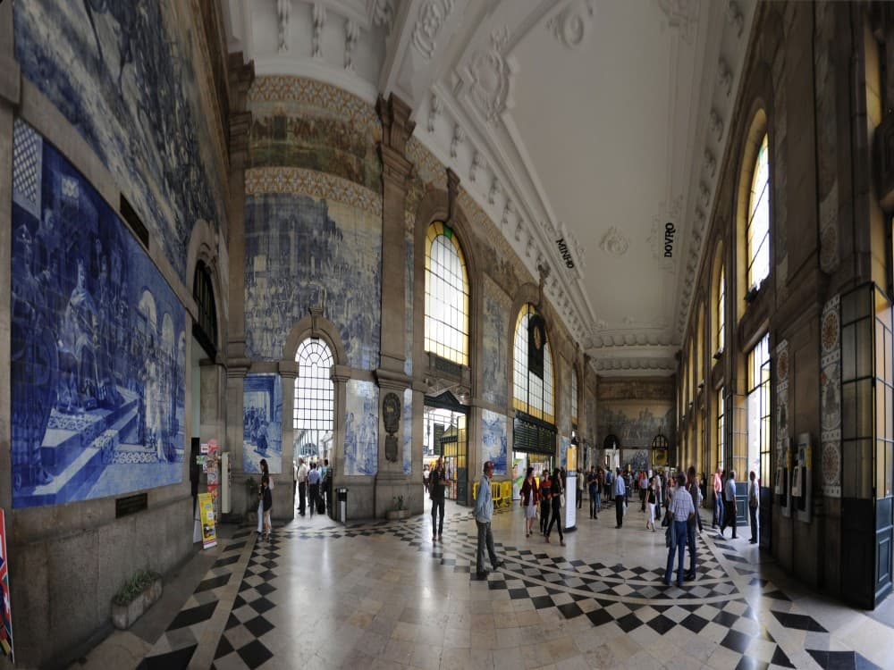 Sao Bento Railway Station