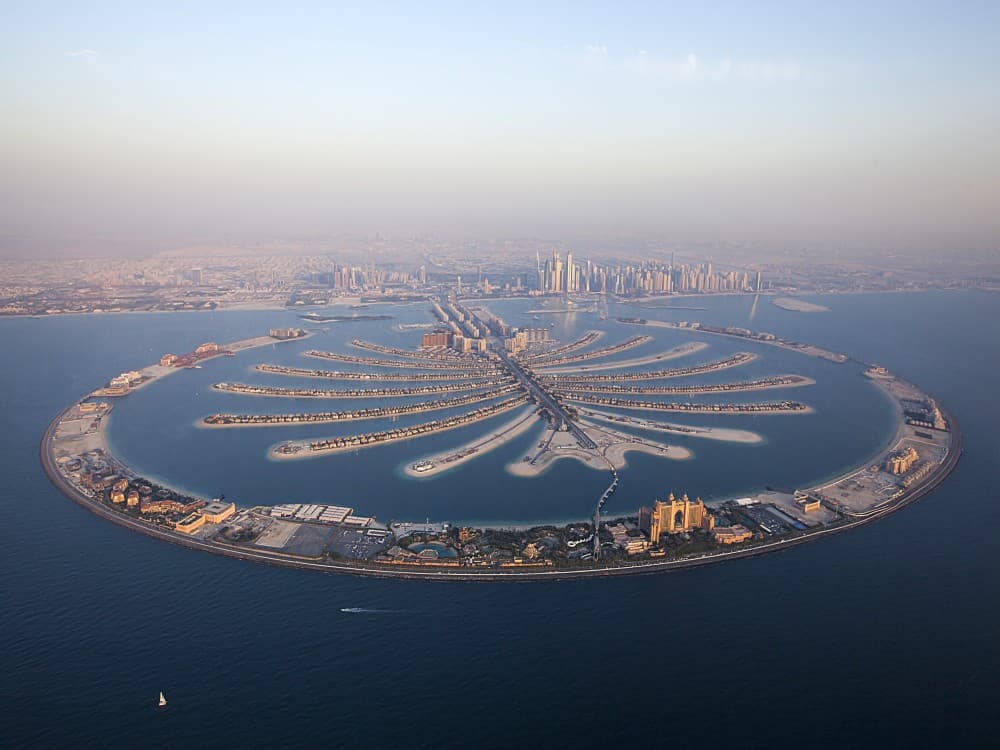 Dubai: Palm Jumeirah | ®ExcursionMania
