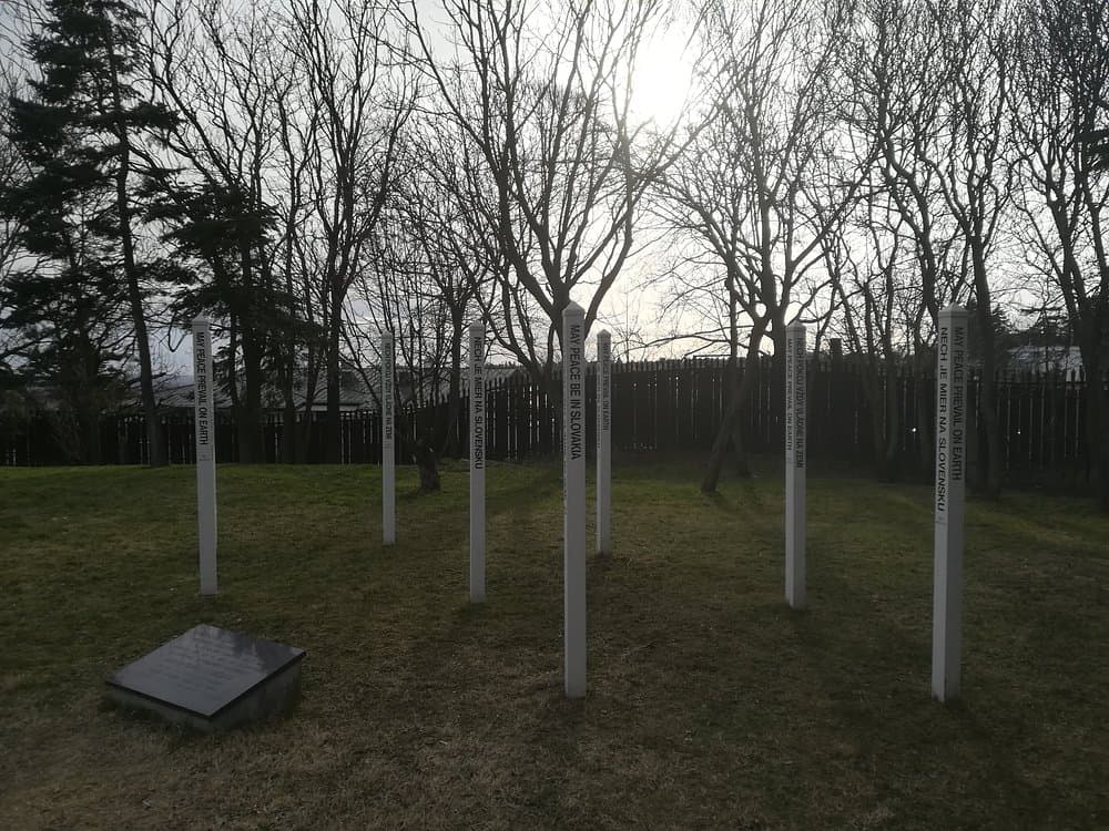 Bratislava: Slavin | ®ExcursionMania