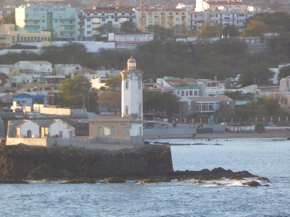 Farol de D. Maria Pia