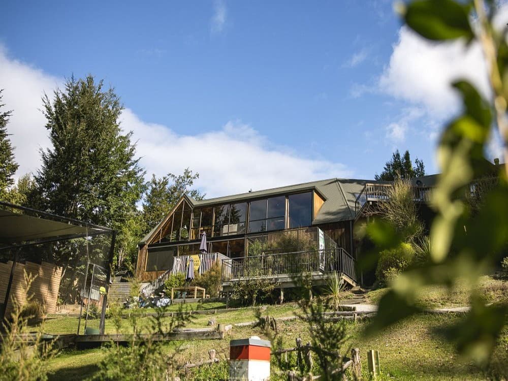 Queenstown: Kiwi Park | ®ExcursionMania