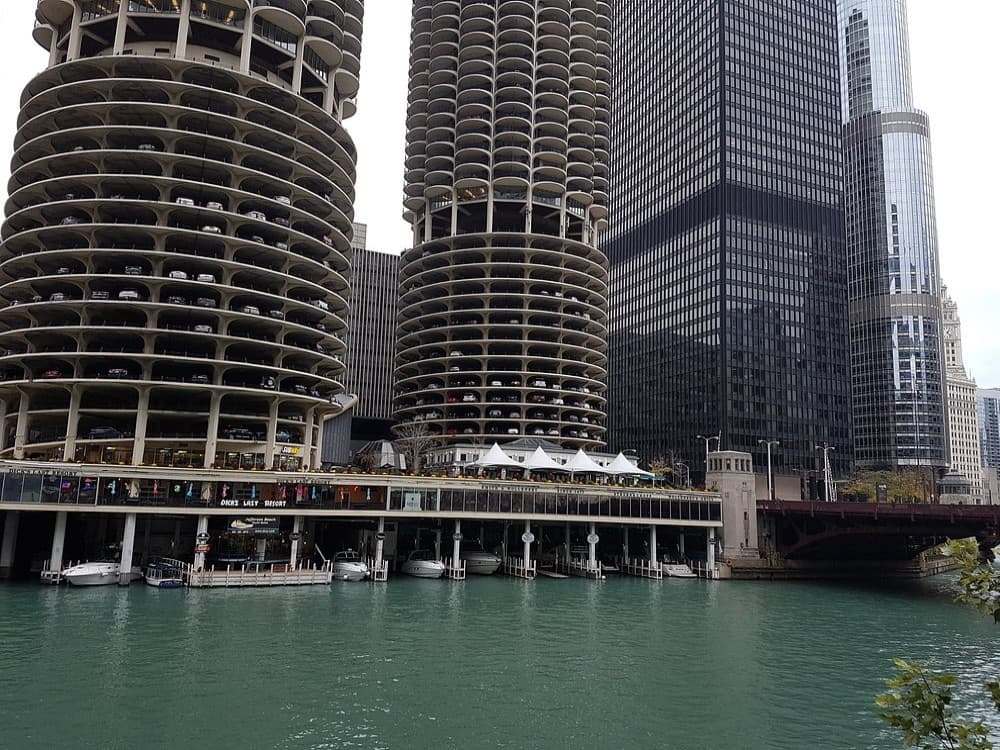 Chicago: Chicago Riverwalk | ®ExcursionMania