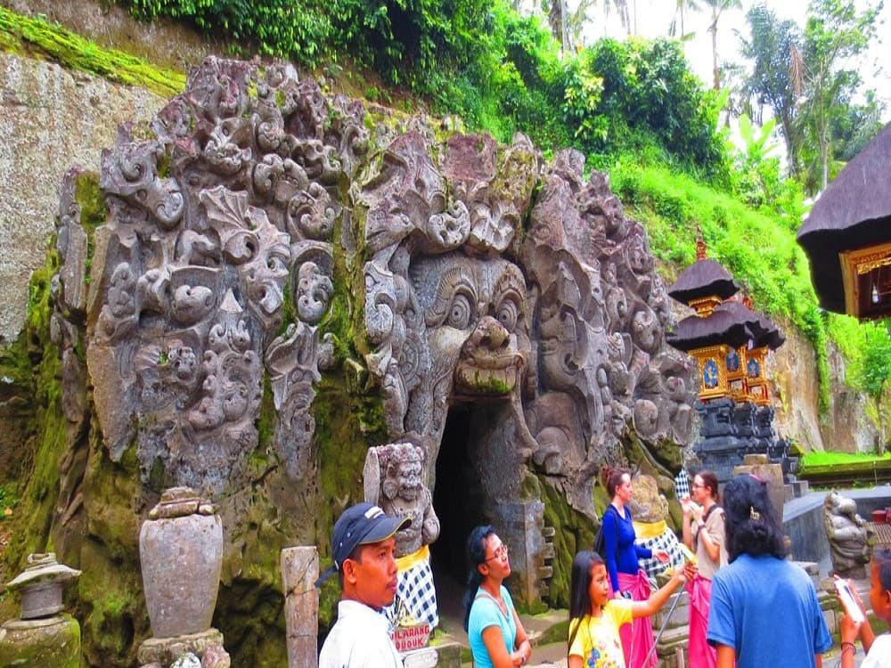 Ubud: Elephant Cave | ®ExcursionMania