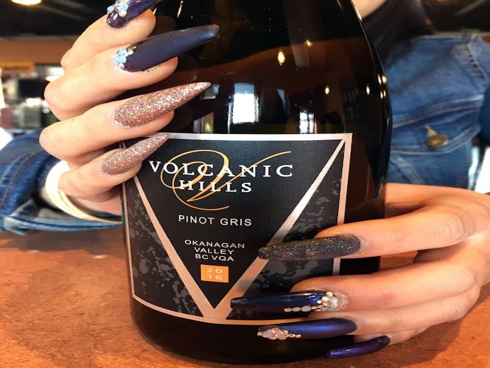 Volcanic Hills Winery