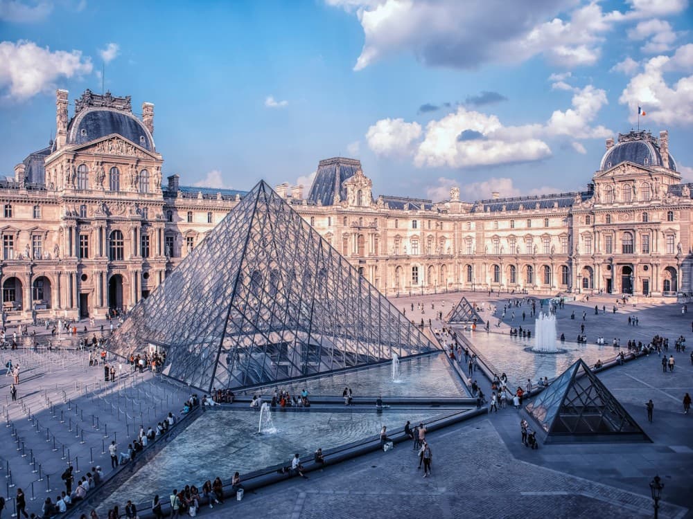 Louvre Museum