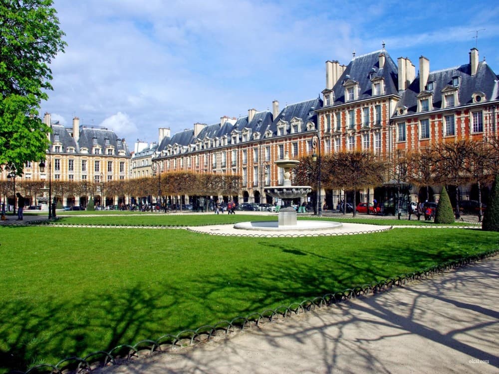 Place des Vosges