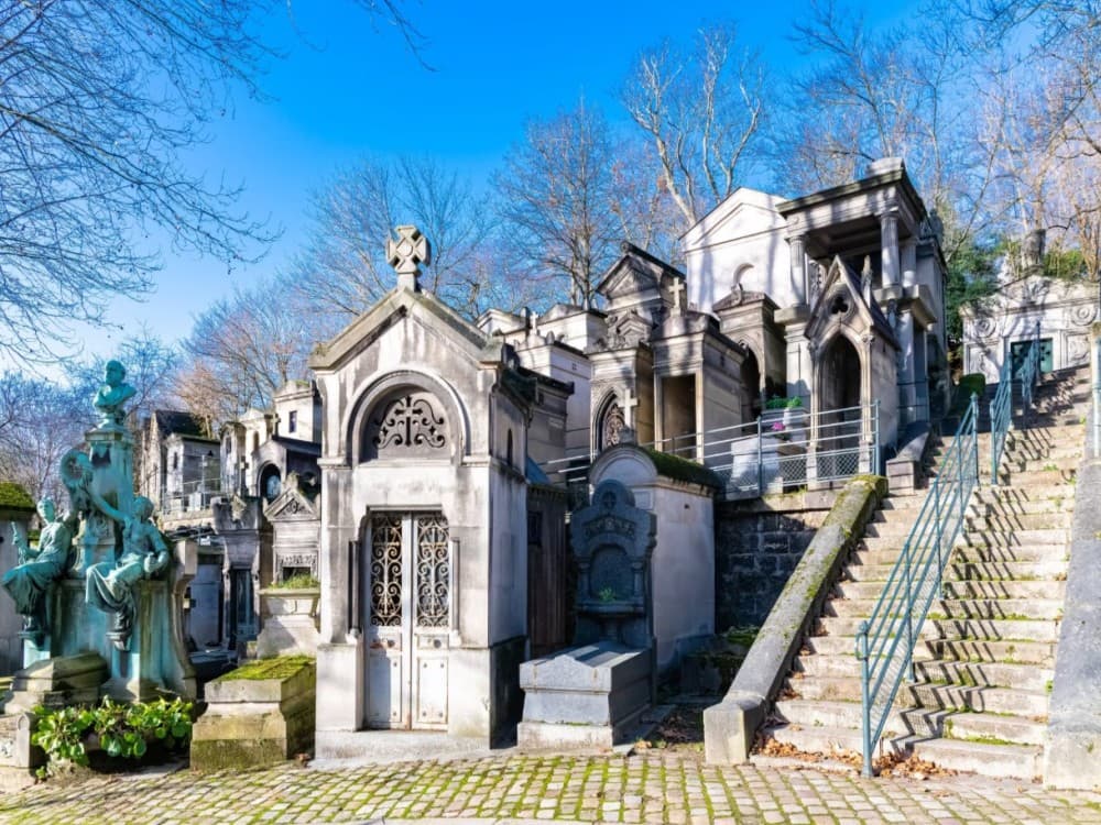 Paris: Père-Lachaise Cemetery | ®ExcursionMania