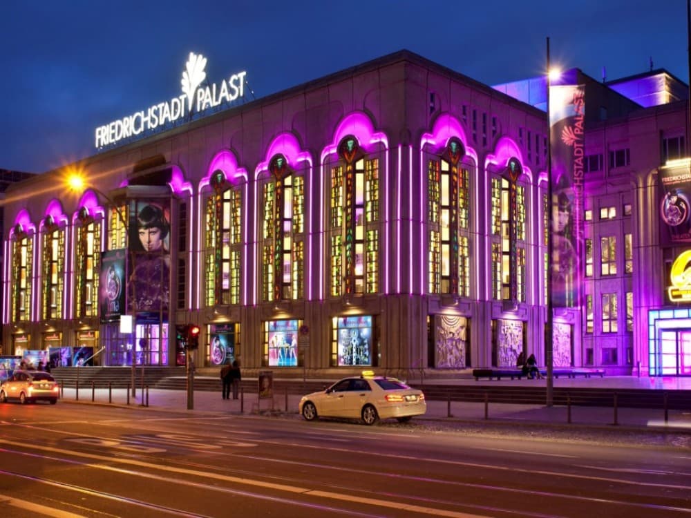 Berlin: Friedrichstadt-Palast | ®ExcursionMania
