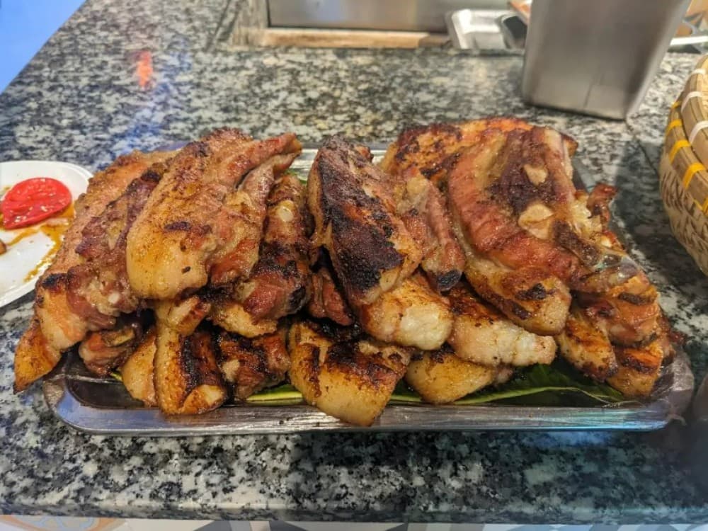 Ben Nghe Street Food