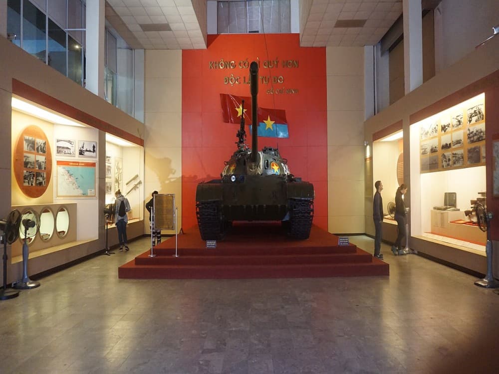 Hanoi : Vietnam Military History Museum | ®ExcursionMania