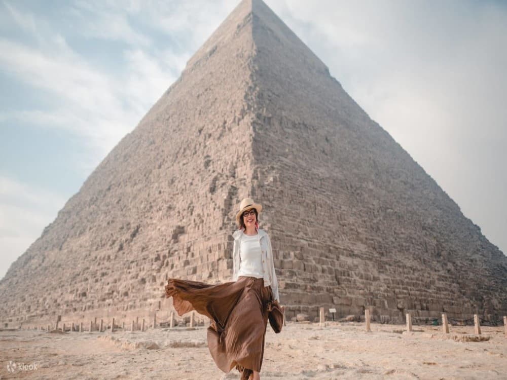 Giza Pyramids from Hurghada