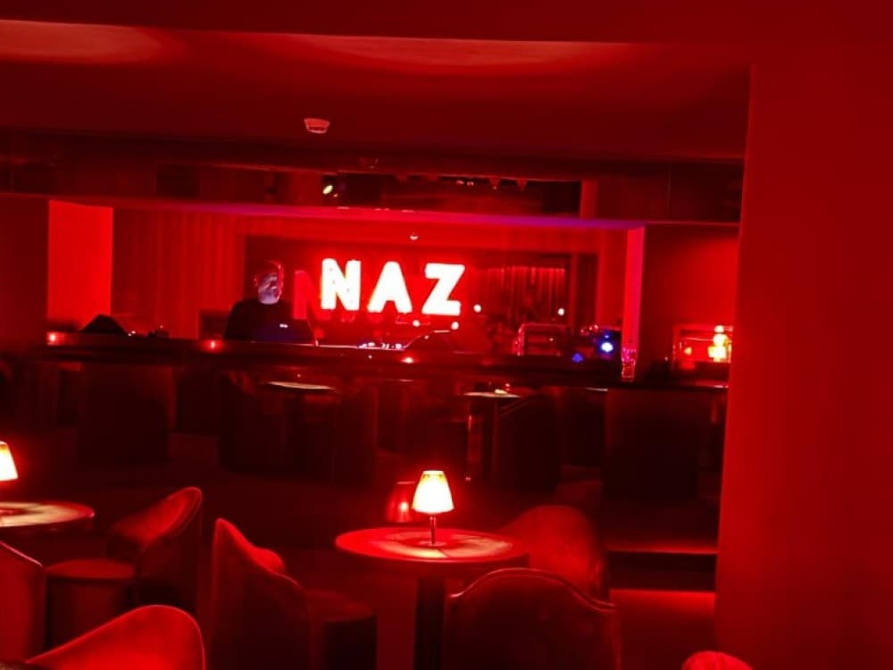 Naz Cabaret