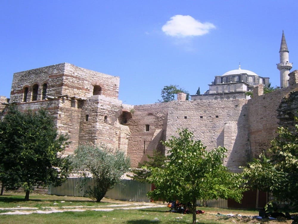 The Walls of Istanbul