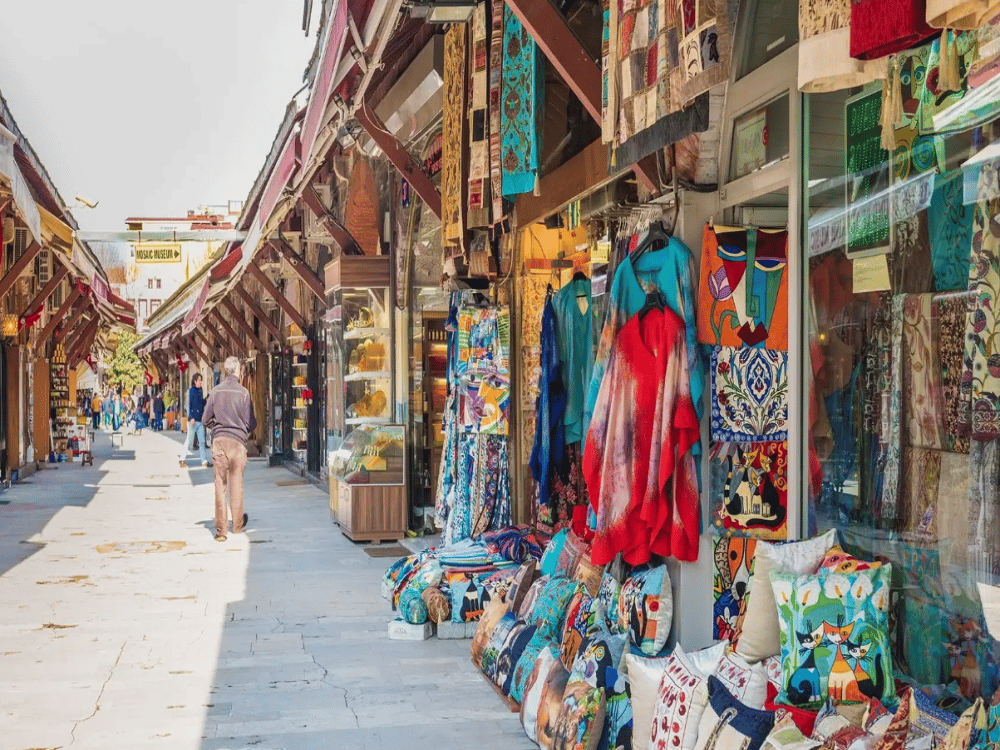 Istanbul: Arasta Bazaar | ®ExcursionMania