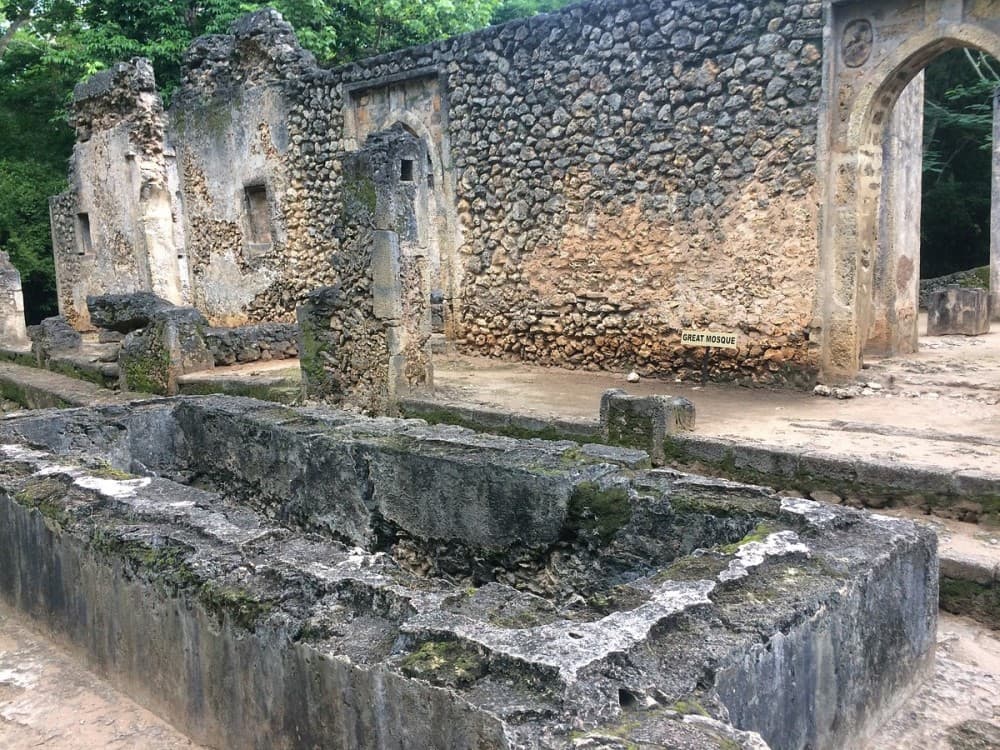 Gede Ruins