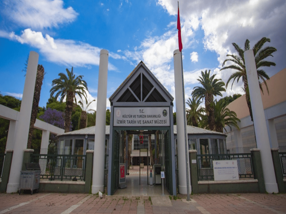 Izmir: Museum of History and Art | ®ExcursionMania