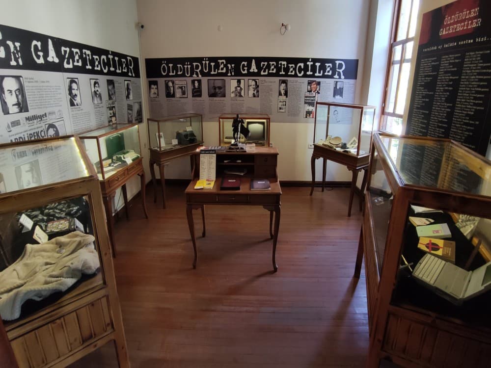 Izmir: Journalists Association Press Museum Izmir | ®ExcursionMania