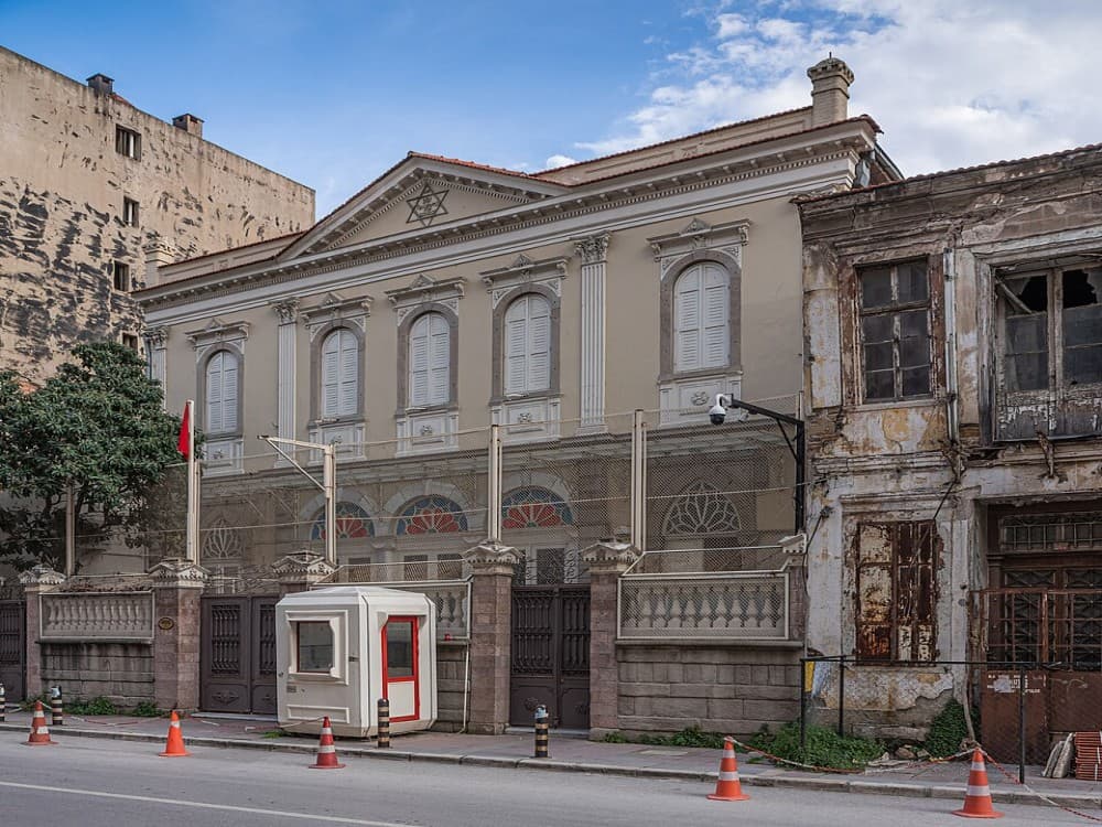 Izmir: Beth-Israel Synagogue | ®ExcursionMania