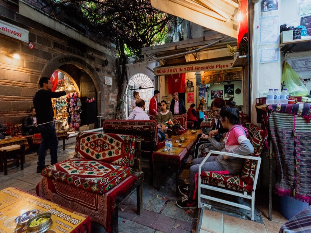 Izmir: Coffee Shops Street | ®ExcursionMania